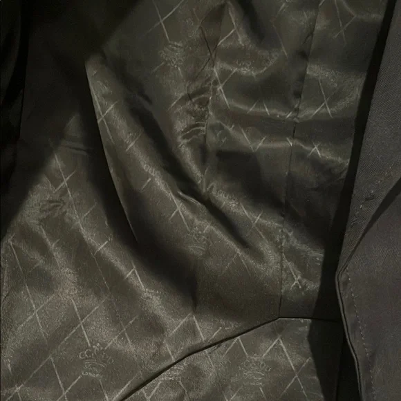 Elegant Black Double-Breasted Women's Blazer - Picture 7 of 7